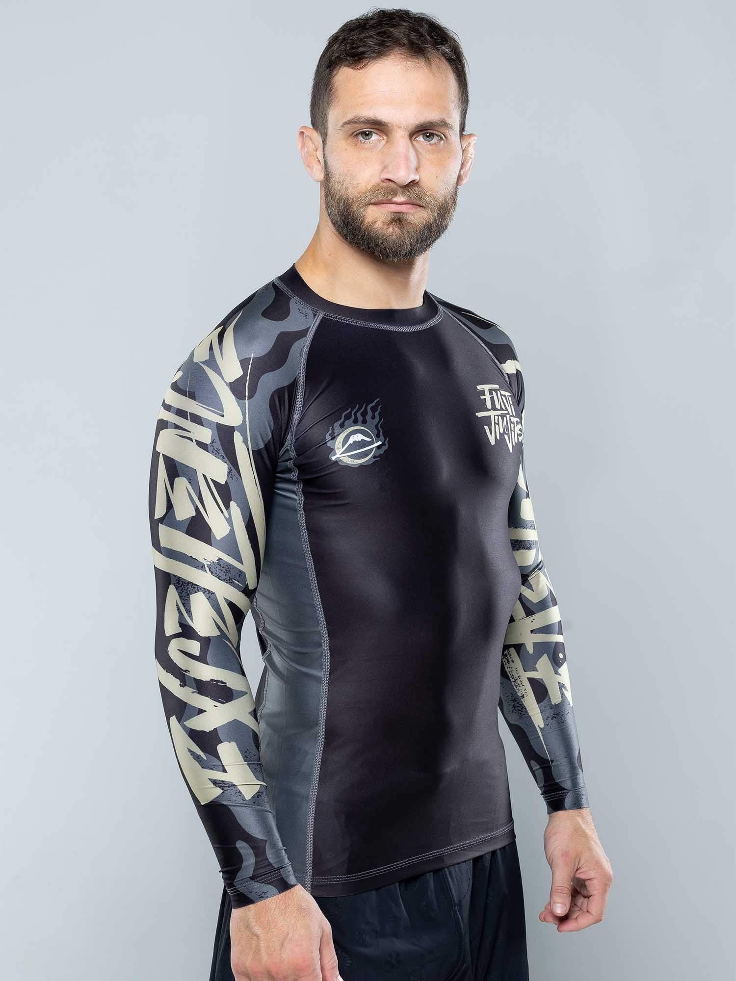 Yakedo Standard Long Sleeve Rashguard Black