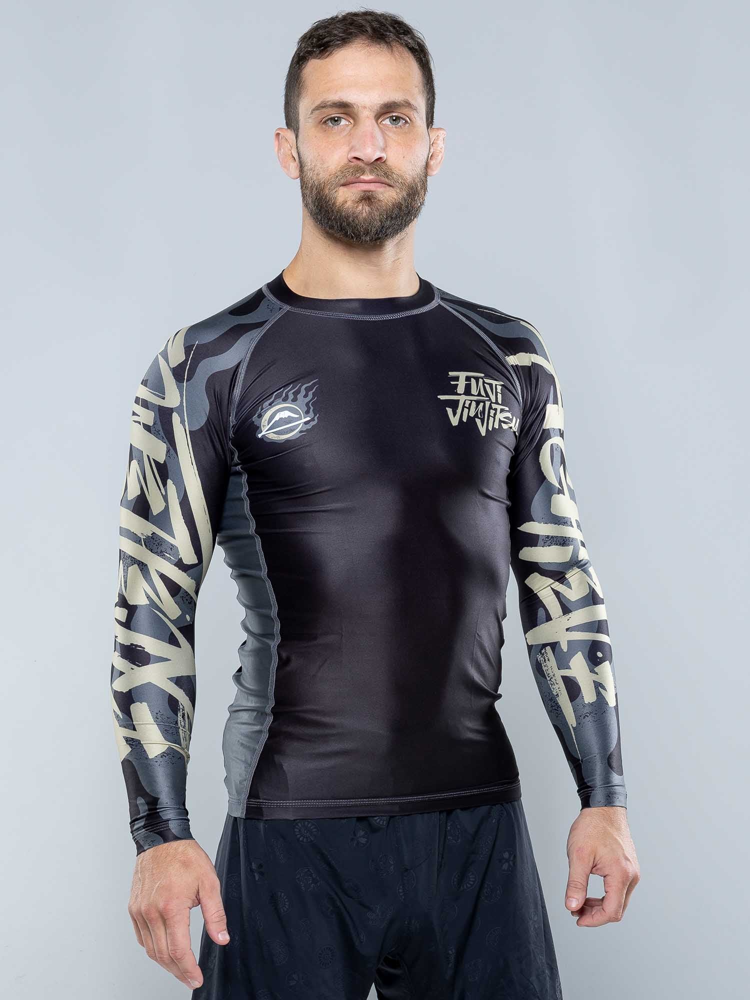 Yakedo Standard Long Sleeve Rashguard Black