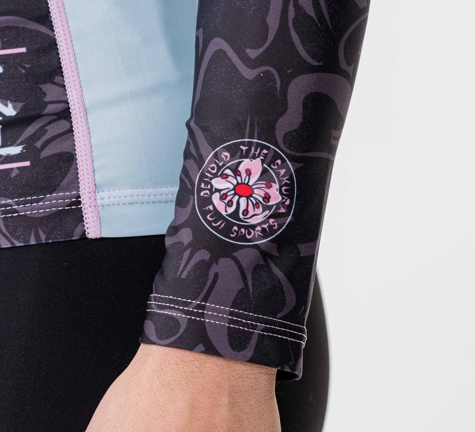 Pink Emblem Rashguard Set Womens Blossom Rashguard Black/Pink – FUJI Sports