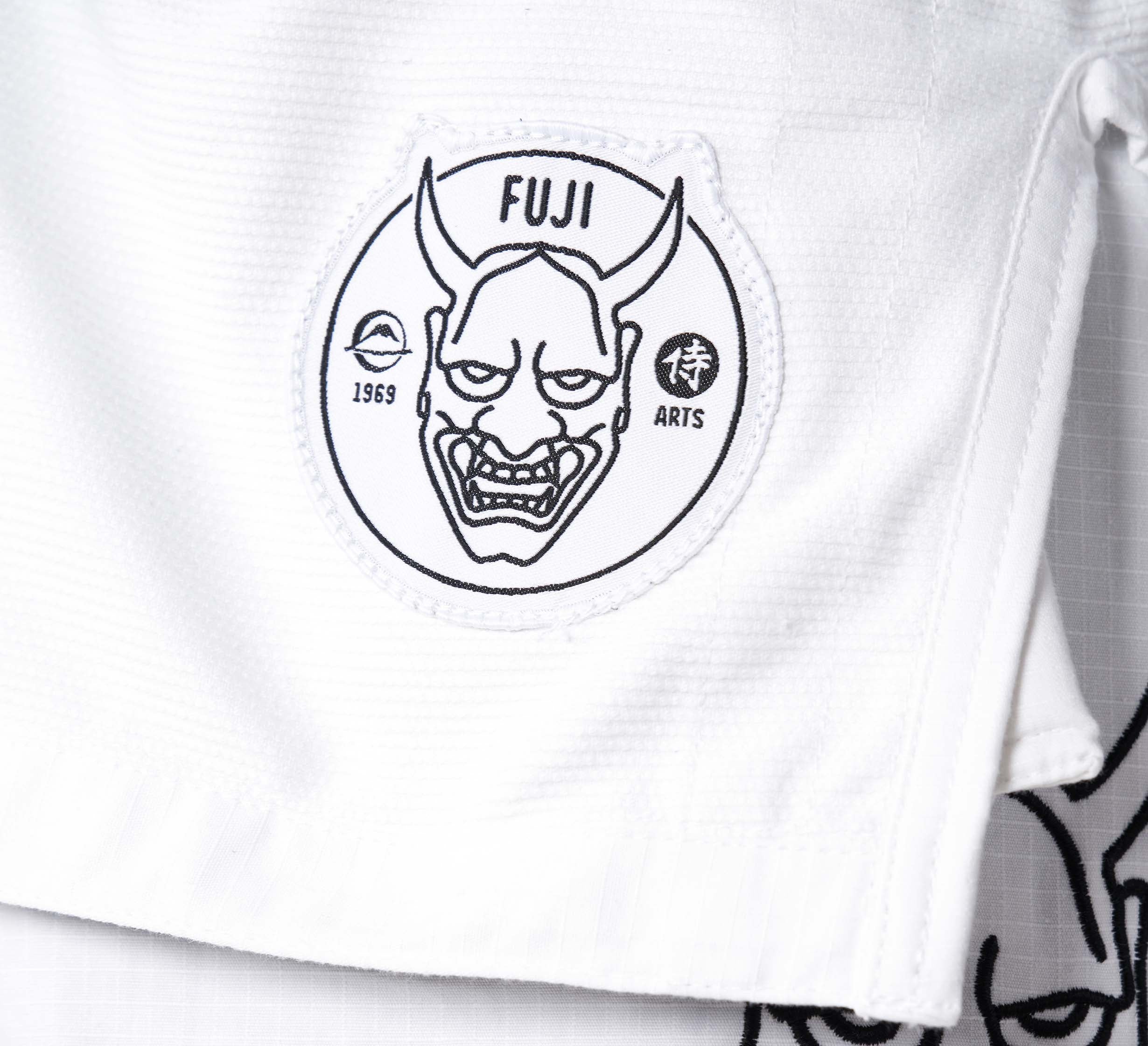 Suparaito BJJ Gi Dark Arts Edition White