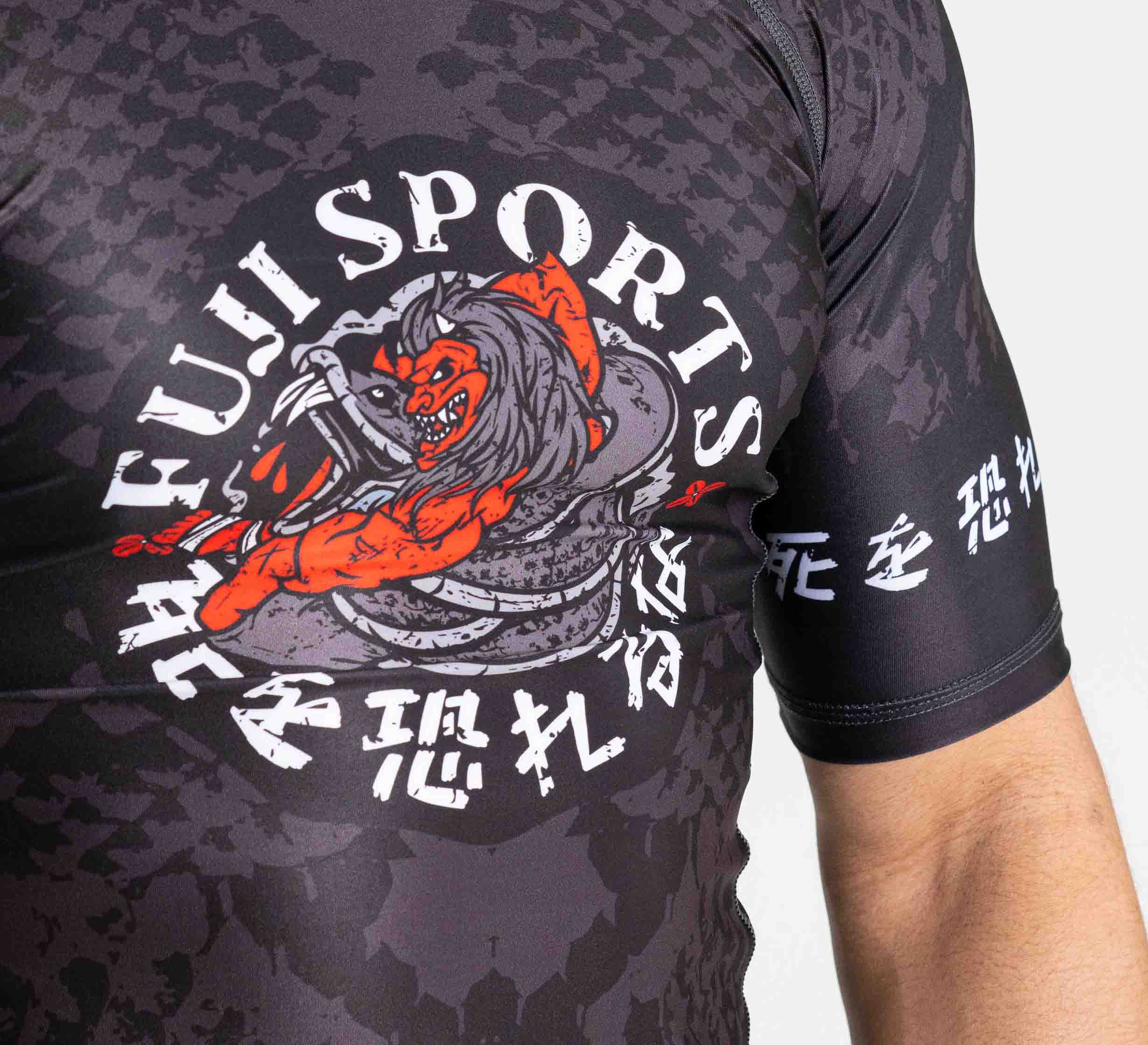 Oni vs. Anaconda Short Sleeve Rashguard Black