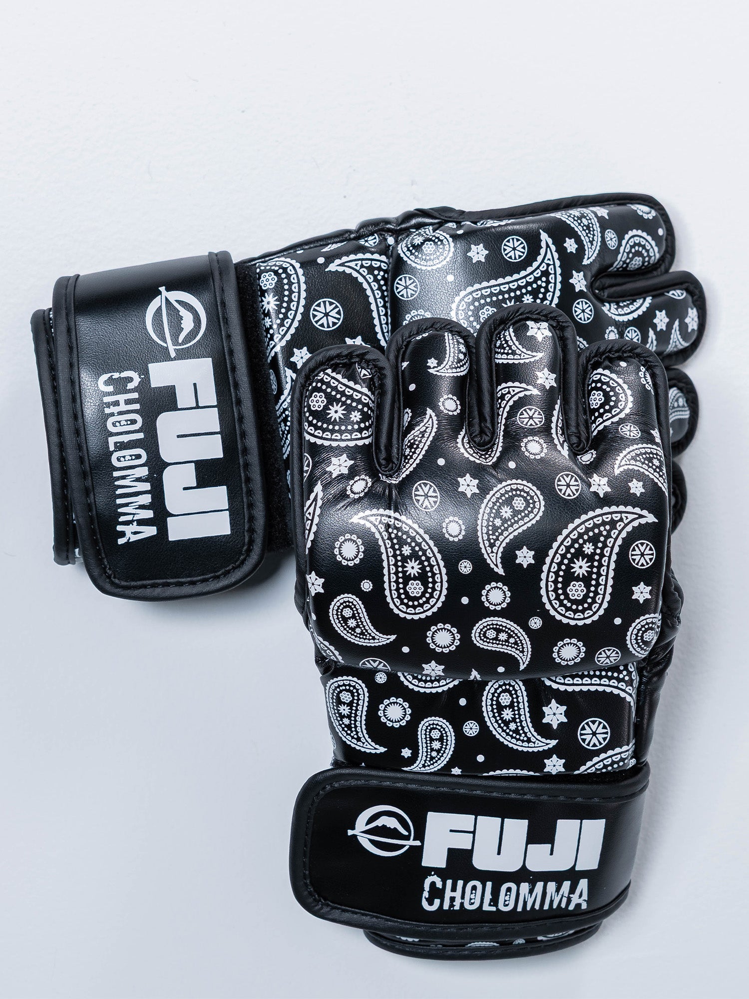 CholoMMA Paisley MMA Gloves
