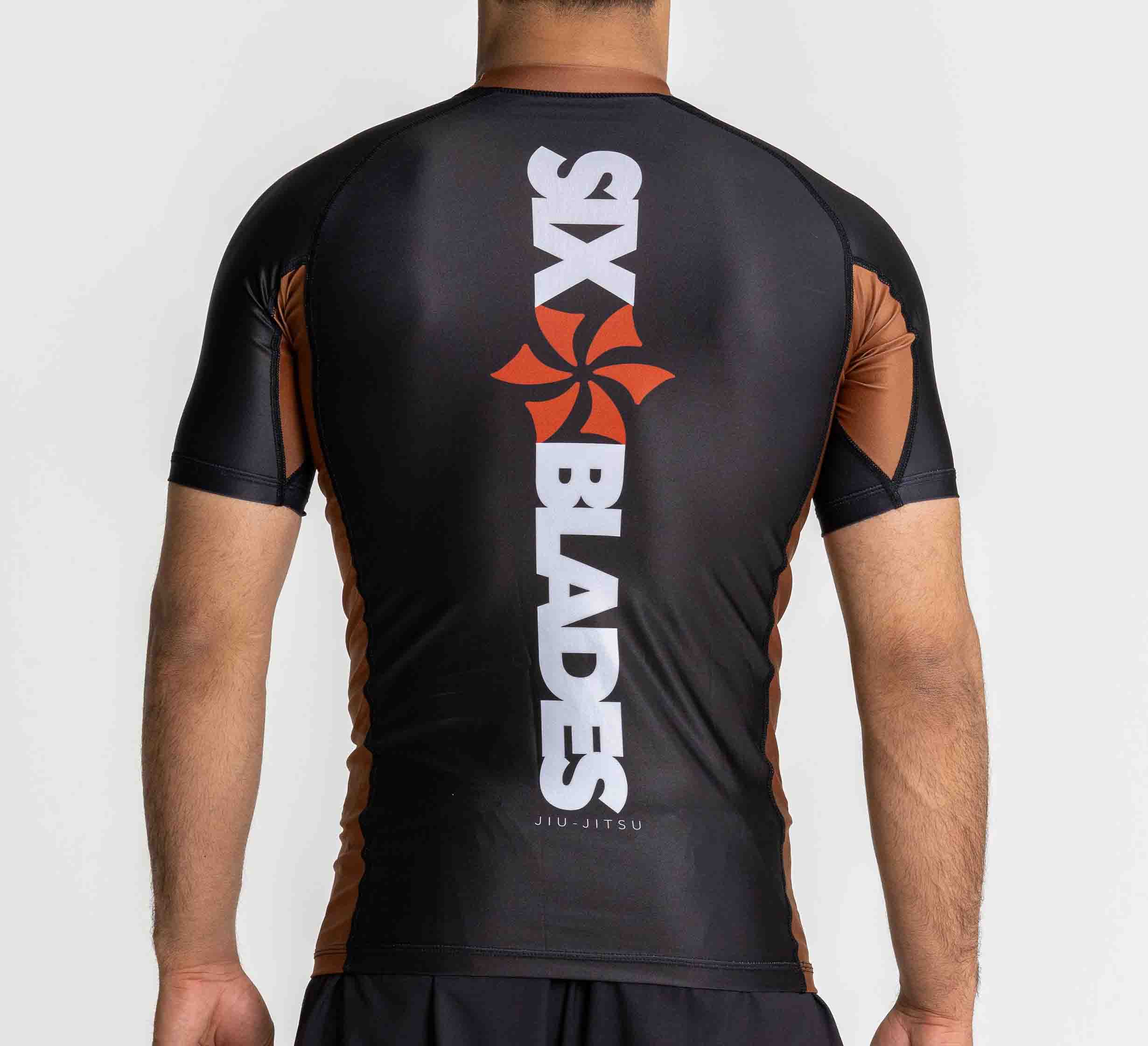 Six Blades Short Sleeve Rashguard Brown