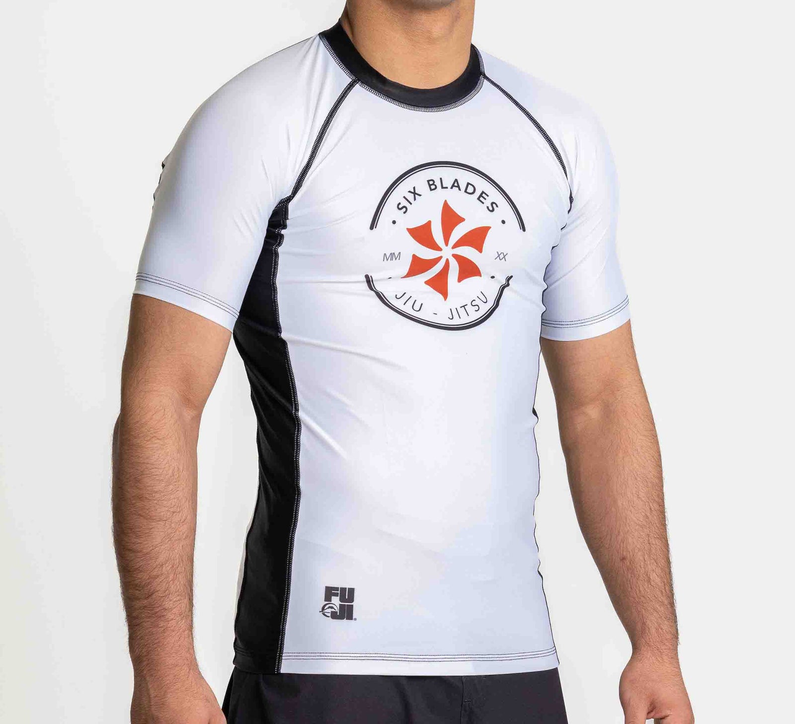 Six Blades Short Sleeve Rashguard White – FUJI Sports