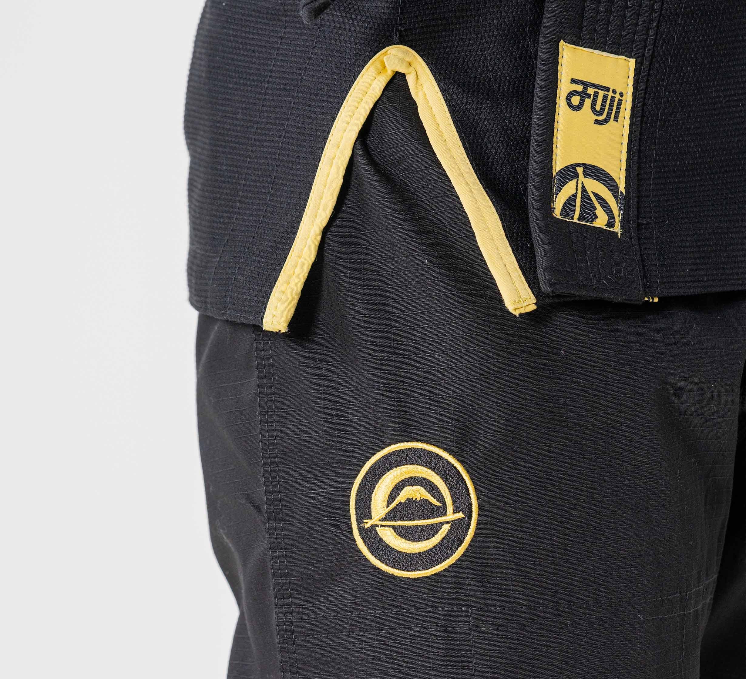 Womens Flow-Tech BJJ Gi Black/Gold