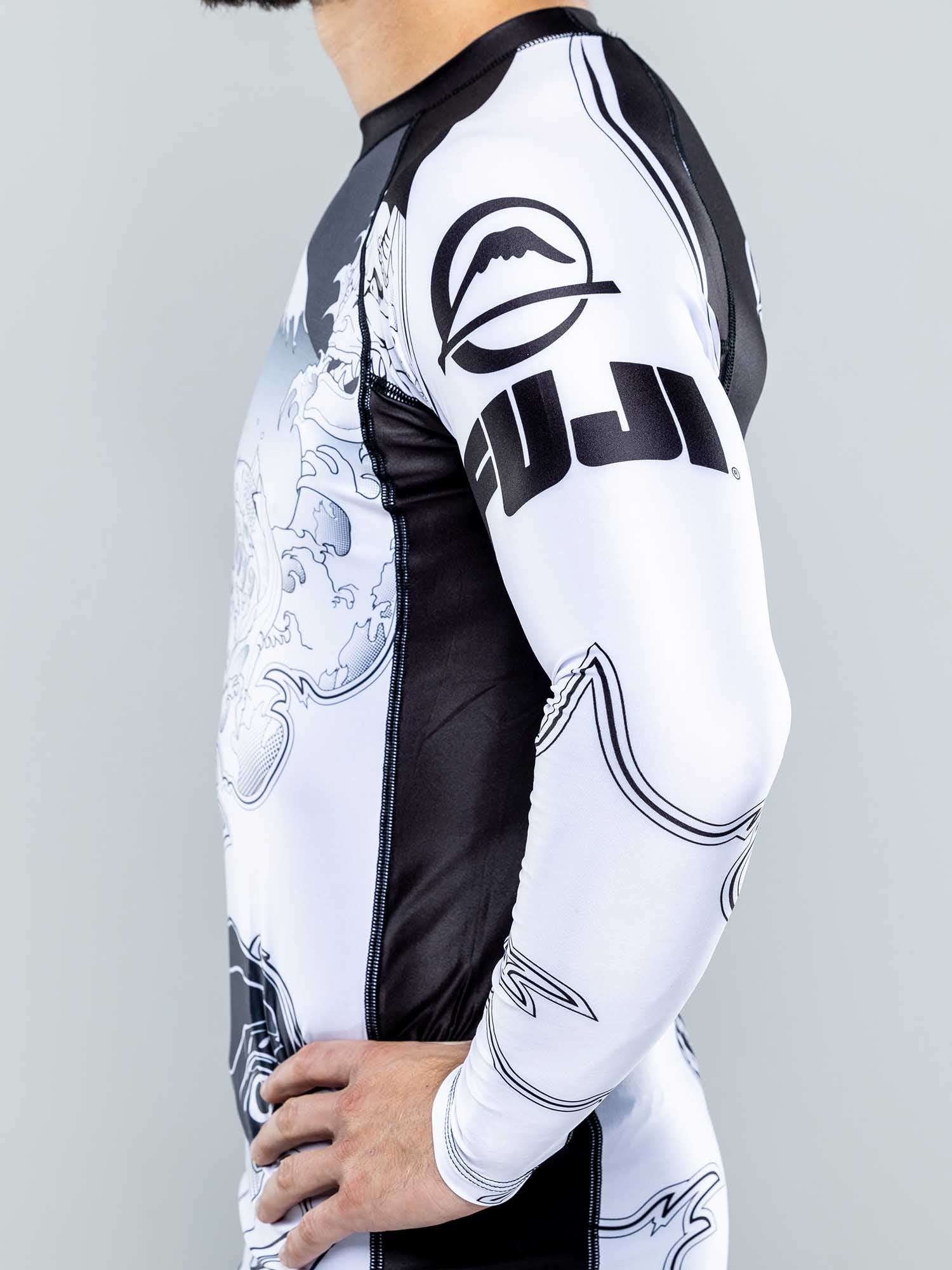 SAKANA Long Sleeve Rashguard