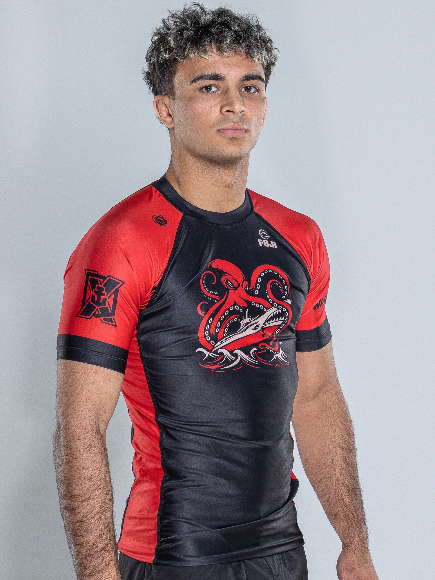 World Of Warship x FUJI Collab Rashguard Black/Red