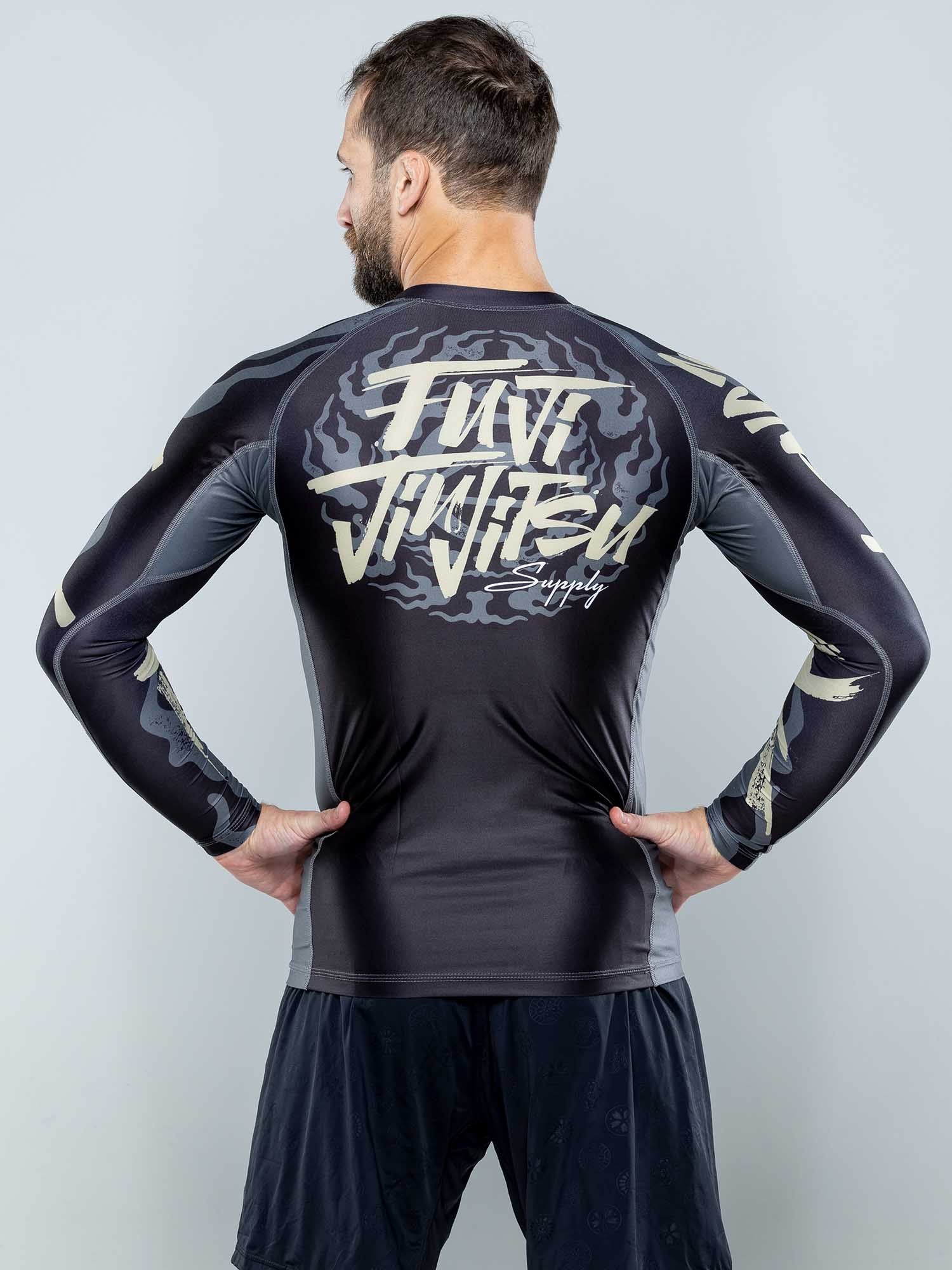 Yakedo Standard Long Sleeve Rashguard Black