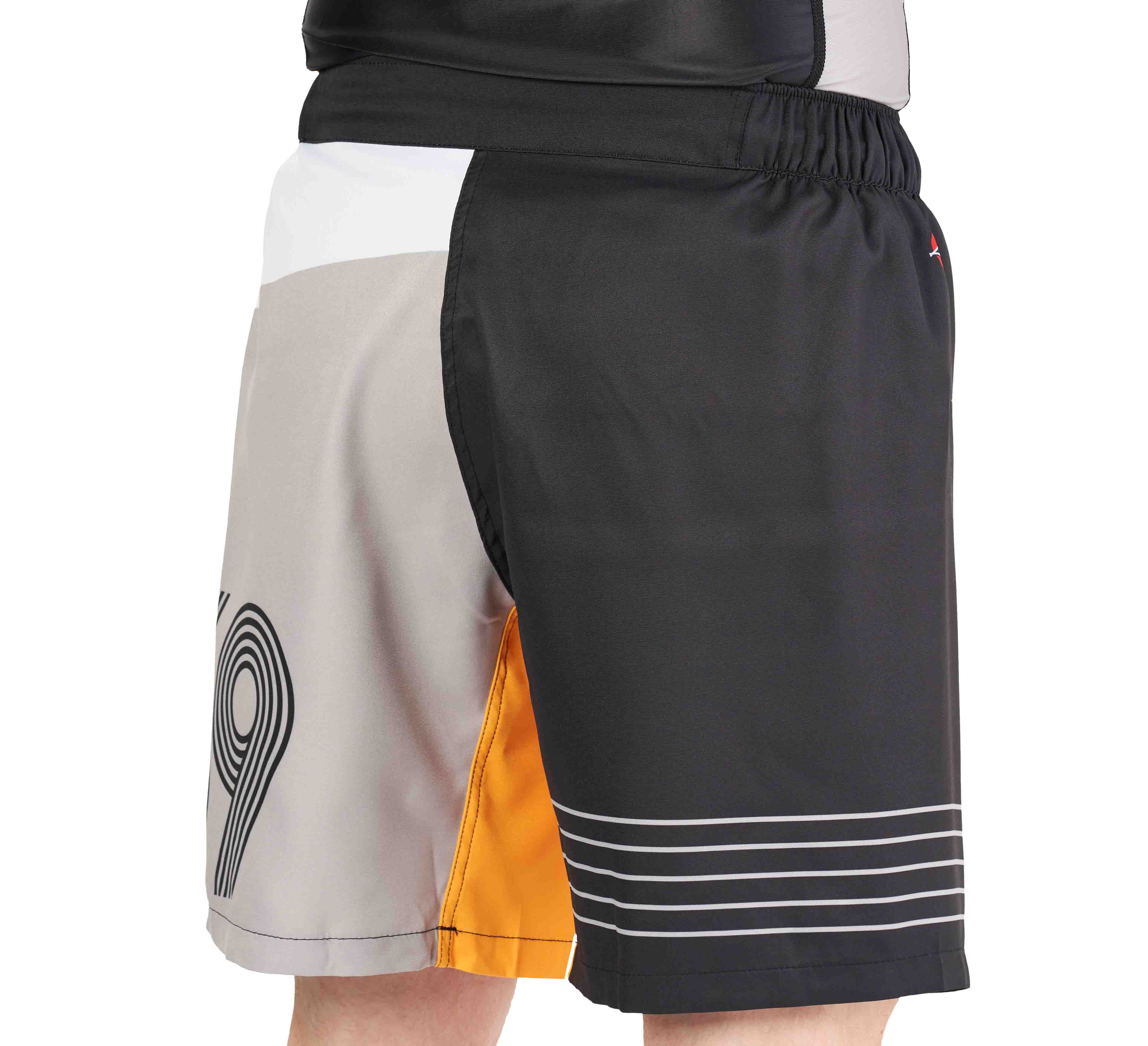 Linear Lockdown Lightweight Shorts Black/Orange