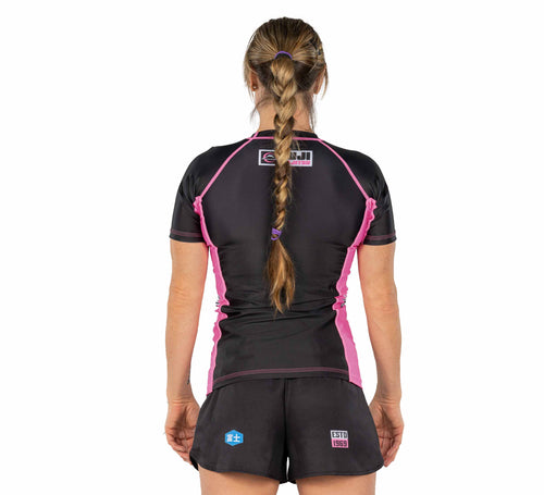 XTR Extreme Womens Short Sleeve Rashguard Pink